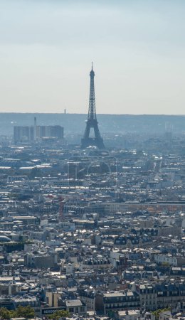 Téléchargez les photos : La Tour Eiffel du Sacré Cœur de Paris. Photo de haute qualité - en image libre de droit