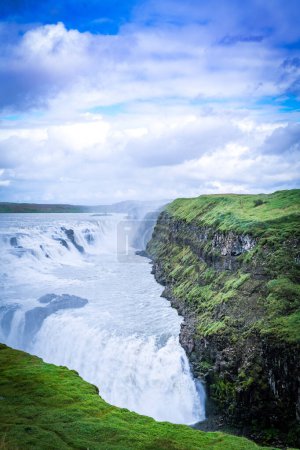 Foto de Espectacular cascada Gullfoss en Islandia. Foto de alta calidad - Imagen libre de derechos