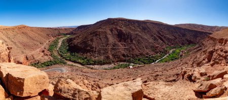 Landschaft des Landesinneren Marokkos. Hochwertiges Foto