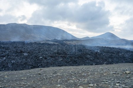 Téléchargez les photos : Coucher de soleil et lave à Litli-Hrtur, volcan en Islande - en image libre de droit