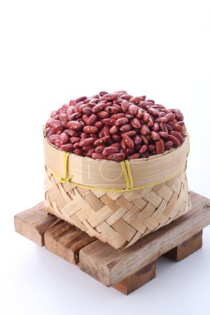 Photo for Red beans in wooden bowl isolated on white background - Royalty Free Image