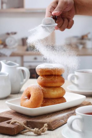 Téléchargez les photos : Donuts maison fait son délicieux - en image libre de droit