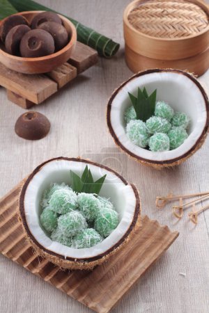 Photo for Onde-onde or jian dui (Chinese: ; pinyin; pinyin: Pinyin: cumin; Yale (Cantonese): jndui) is a type of market snack cake that is famous in Indonesia. Onde-onde is easy to find in traditional markets as well as sold at street vendors. - Royalty Free Image