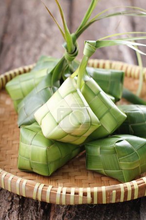 Téléchargez les photos : Nourriture thaï traditionnelle, haricot vert collant - en image libre de droit