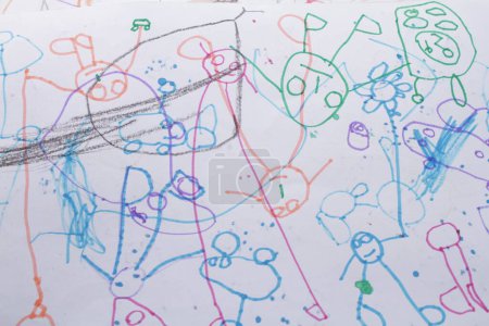 Téléchargez les photos : Dessin coloré et art des dessins des enfants - en image libre de droit