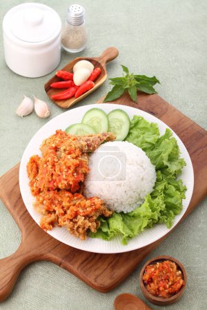 Photo for Thai fried rice with pork and chili pepper - Royalty Free Image