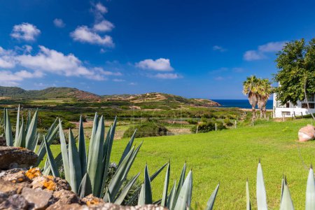 Foto de Turismo, viajes y vacaciones en la isla española de Menorca - Imagen libre de derechos