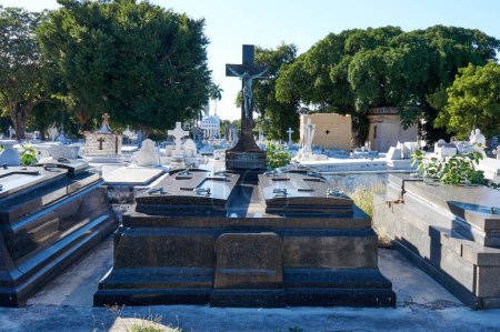 Foto de Colon Funerary Monument. Monumento Nacional a Cuba. Uno de los cementerios más grandes del mundo - Imagen libre de derechos