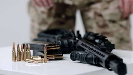 Foto de Vista de cerca de proyectiles de bala, concepto militar - Imagen libre de derechos