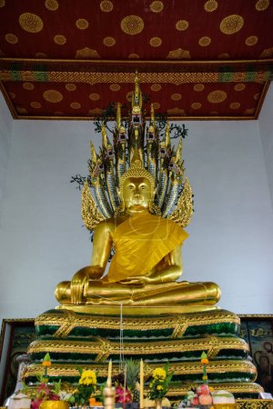 Téléchargez les photos : Temple du Bouddha Émeraude et Grand Palais Bangkok, Thaïlande - en image libre de droit
