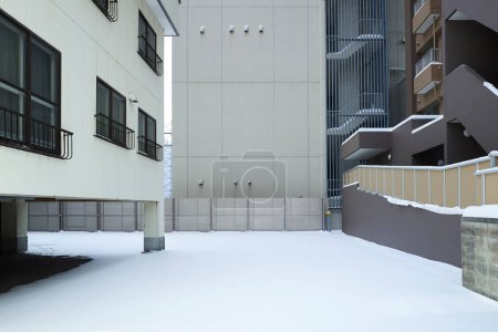 Foto de Street view of snow covered in Sapporo, Hokkaido, Japan - Imagen libre de derechos