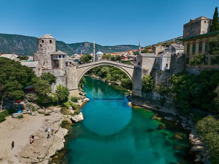 Téléchargez les photos : Vieux pont à Mostar, Bosnie-Herzégovine - en image libre de droit