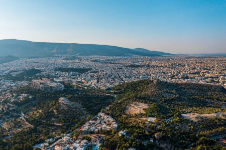 Foto de Ciudad de Atenas en Grecia en el fondo - Imagen libre de derechos