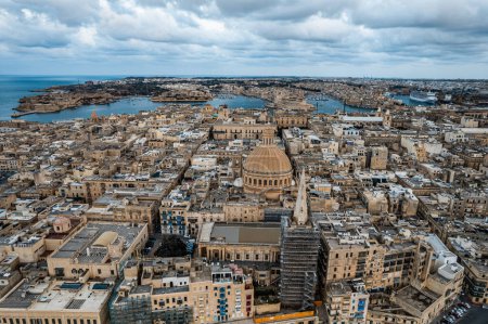Téléchargez les photos : Vieille ville de La Valette, Malte - en image libre de droit