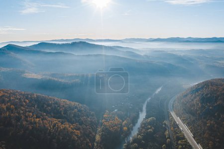 Téléchargez les photos : Paysage des montagnes désertes à Zvolen, Slovaquie - en image libre de droit