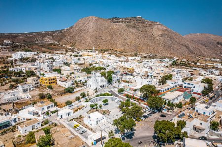 Téléchargez les photos : Vue aérienne sur l'île de Santorin, Grèce - en image libre de droit