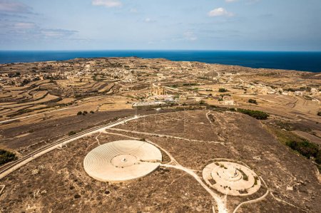 Téléchargez les photos : Eglise Ta Pinu à Gozo, Malte - en image libre de droit