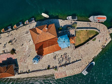 Foto de Baliza Naval en Perast, Montenegro - Imagen libre de derechos