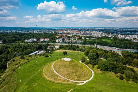 Foto de Kosciuszko Mound en Cracovia, Polonia - Imagen libre de derechos