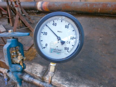Photo for Hydrostatic gauges (such as the mercury column manometer) compare pressure to the hydrostatic force per unit area at the base of a column of fluid. Hydrostatic gauge measurements are independent of the type of gas being measured, and can be designed - Royalty Free Image