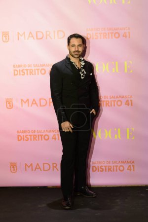 Foto de Matias Ferreira asistió a Vogue Fashions Night Out 2023 en el distrito de la moda, Distrito de Salamanca 41 Madrid España. Madrid España 21 de septiembre de 2023 - Imagen libre de derechos