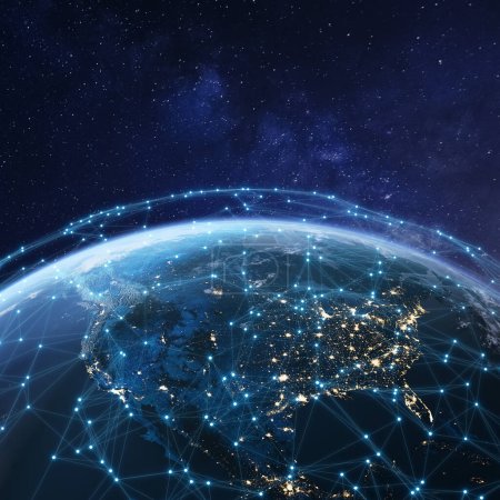 Telekommunikationsnetz über Nordamerika aus dem All bei Nacht mit Stadtbeleuchtung in den USA, Kanada und Mexiko, Satellit im Orbit des Planeten Erde für Internet of Things IoT und Blockchain-Technologie