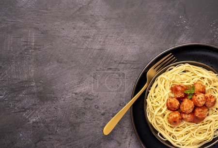Photo for Blank food photography of meatball, chicken, beef; meat, spaghetti, pasta, tomato, sauce, oregano, fried, grilled, roasted, fork - Royalty Free Image