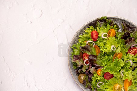Photo for Blank food photography of salad; tomato; leaf; lettuce; onion, brunch; breakfast; background; raw, meal; food; cook; cuisine; nutrition - Royalty Free Image