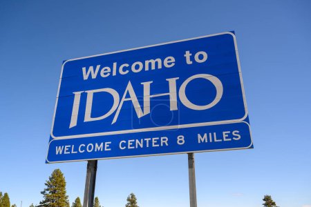 Foto de Bienvenido a Idaho Sin contra el cielo azul. Foto de alta calidad - Imagen libre de derechos