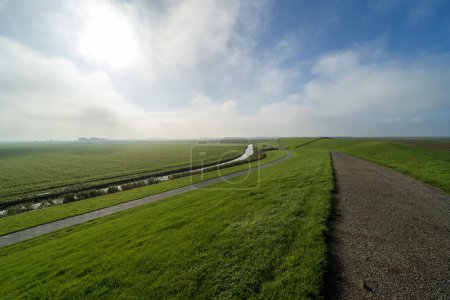 Foto de Campos agrícolas cerca de Holwert, Países Bajos - Imagen libre de derechos