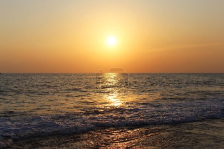 Sea sunset with sun