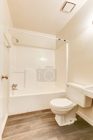 Téléchargez les photos : Intérieur d'une salle de bain moderne, rendu 3d design - en image libre de droit