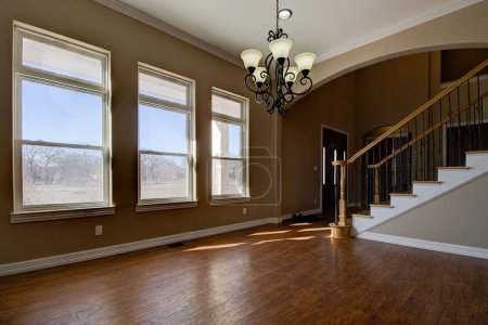 Foto de Interior de una casa moderna con escaleras. renderizado 3d - Imagen libre de derechos