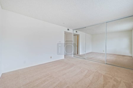 Photo for Empty room with white walls and floor. nobody. 3d rendering - Royalty Free Image
