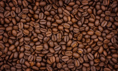 Foto de Fondo de granos de café tostados, vista superior de primer plano - Imagen libre de derechos