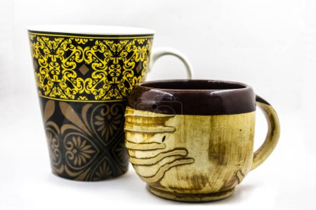 Foto de Impresionante taza de té de porcelana y barro de porcelana y taza de café decorado y pintado - Imagen libre de derechos