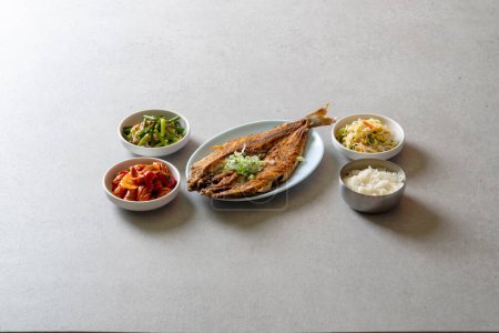 Spam, Duruchigi, Schweinerippchen, gegrillte Makrele, Lim Yeon-soo, Eierrolle, koreanisches Essen