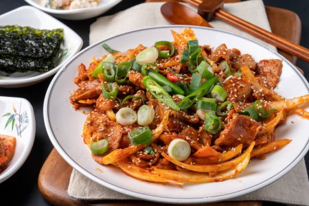 Bibimbap, Korean food, braised spicy chicken, braised spicy chicken, budae jjigae, stir-fried spicy pork, pork, food, meal, dinner, dish, vegetable, pan, meat, healthy, cuisine, chicken, bowl,