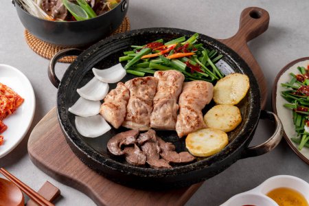 Korean food Korean beef grilled beef intestine