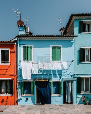 Téléchargez les photos : Petites maisons à Murano, Venise - en image libre de droit