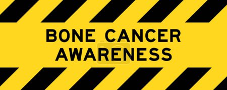 Téléchargez les illustrations : Couleur jaune et noire avec ligne rayée bannière d'étiquette avec mot sensibilisation au cancer des os - en licence libre de droit