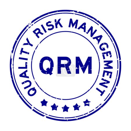 Téléchargez les illustrations : Grunge bleu QRM Quality Risk Management mot rond cachet caoutchouc sur fond blanc - en licence libre de droit