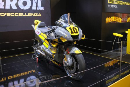 Téléchargez les photos : Milan, Italie - 2023 11 23 : Eicma Milano Bike Expo Luca Marini MotoGP Ducati Vr46. Photo de haute qualité - en image libre de droit