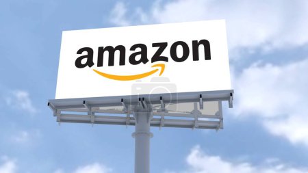 Foto de Logotipo editorial de Amazon brillando brillantemente en un cautivador paisaje nublado, irradiando brillo y profesionalidad - Imagen libre de derechos