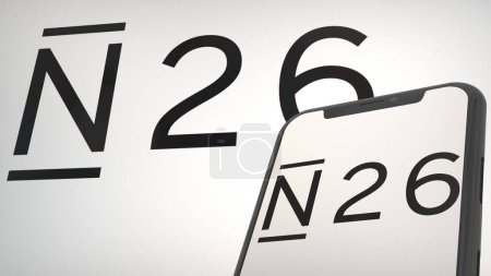 Foto de Logo de la aplicación N26 en pantalla de visualización móvil y editorial de fondo - Imagen libre de derechos