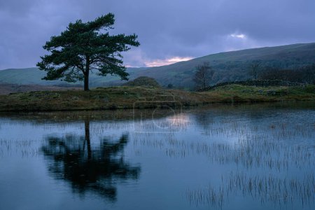 Kelly Hall Tarn au coucher du soleil, The Lake District