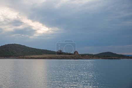 Foto de Hermosa vista del lago en las montañas - Imagen libre de derechos