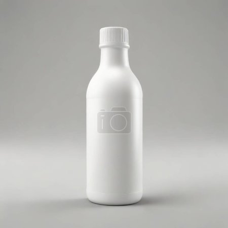 eine Flasche Milch sitzt auf einer Betonoberfläche.