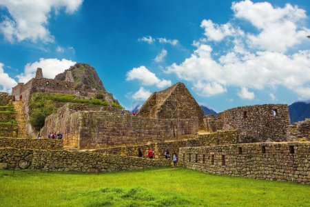 Foto de Las ruinas de la antigua ciudad de la muralla sagrada de los incas en el mundo - Imagen libre de derechos
