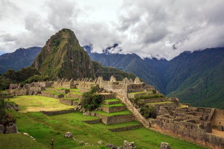 Téléchargez les photos : Citadelle inca du Machu Picchu. Cusco Pérou - en image libre de droit